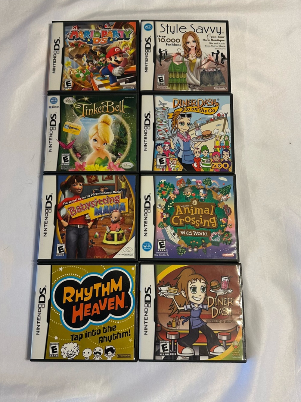Nintendo DS Game Case - Assorted/Manuals only and hard cases